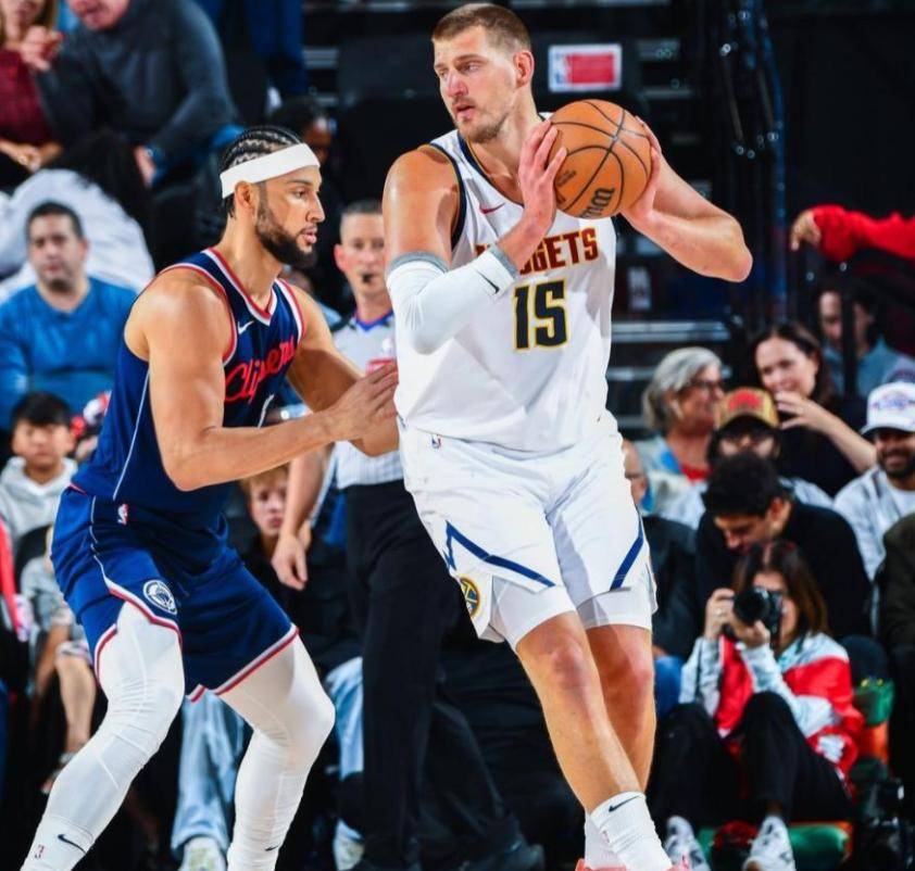 快船复出首战，绝杀战胜状态火爆，约基奇成为焦点！的简单介绍